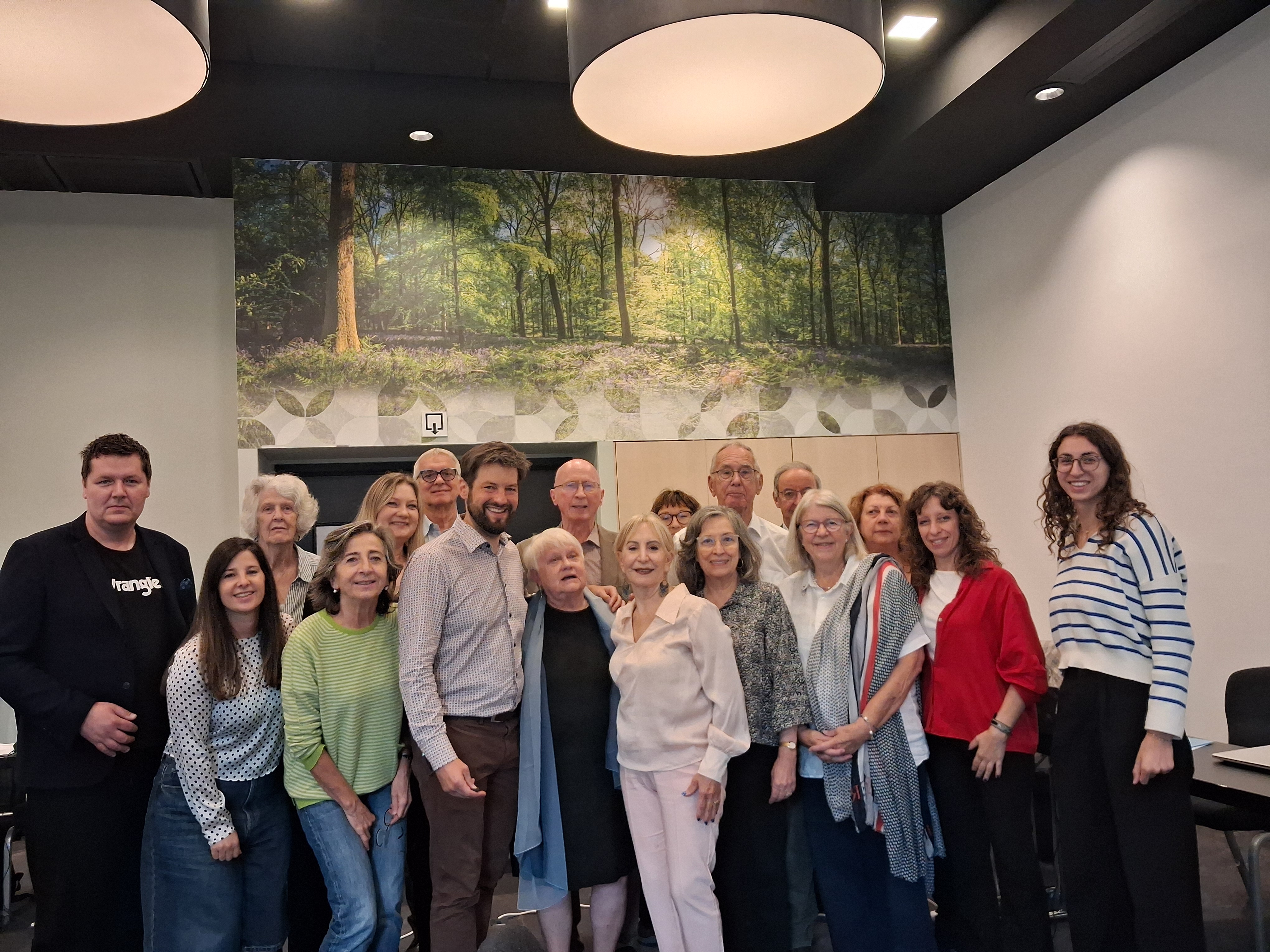 Zdjęcie grupowe delegacji Fundacji z przedstawicielami AGE Platform Europe